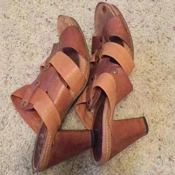 Karston slip on Leather Heels size38 - Picture 3 of 6